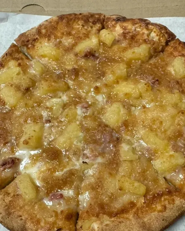 Pineapple Crumble Dessert Pizza